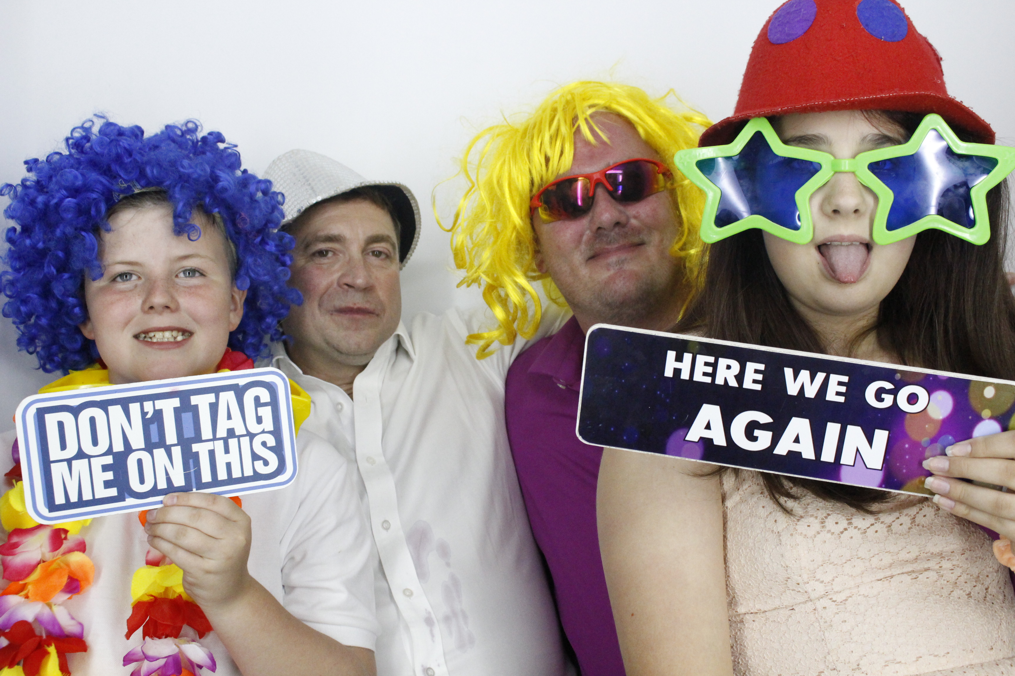 Sam & Rachel's Wedding | View more photos from the event at gallery.myphotoboothexperience.co.uk/u/MyPhotoBoothExperienceLtd/Sam-Rachels-Wedding
